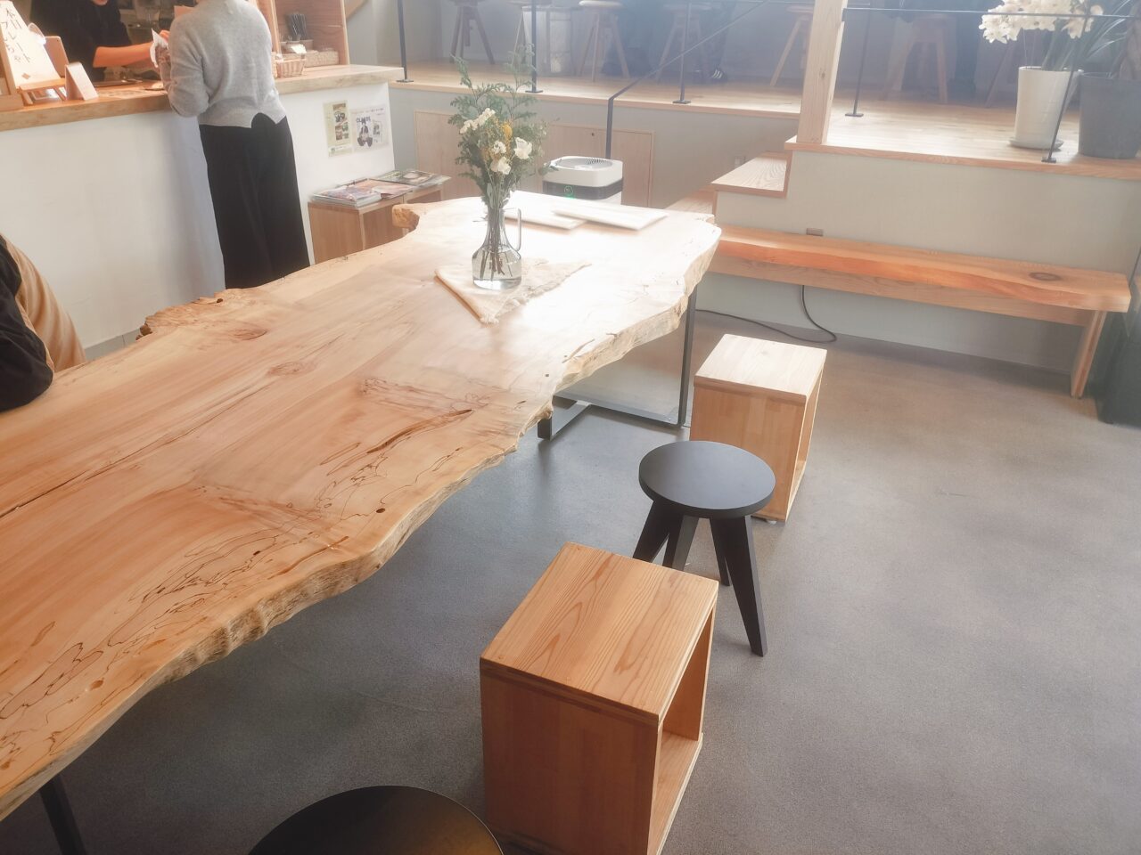 okomestandHACHIHACHI＋店内