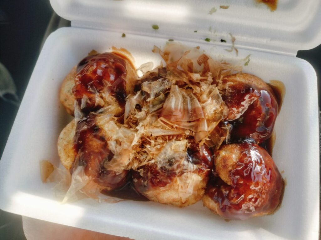 PAKUPAKU