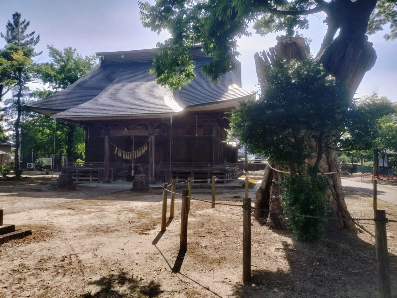 三社神社